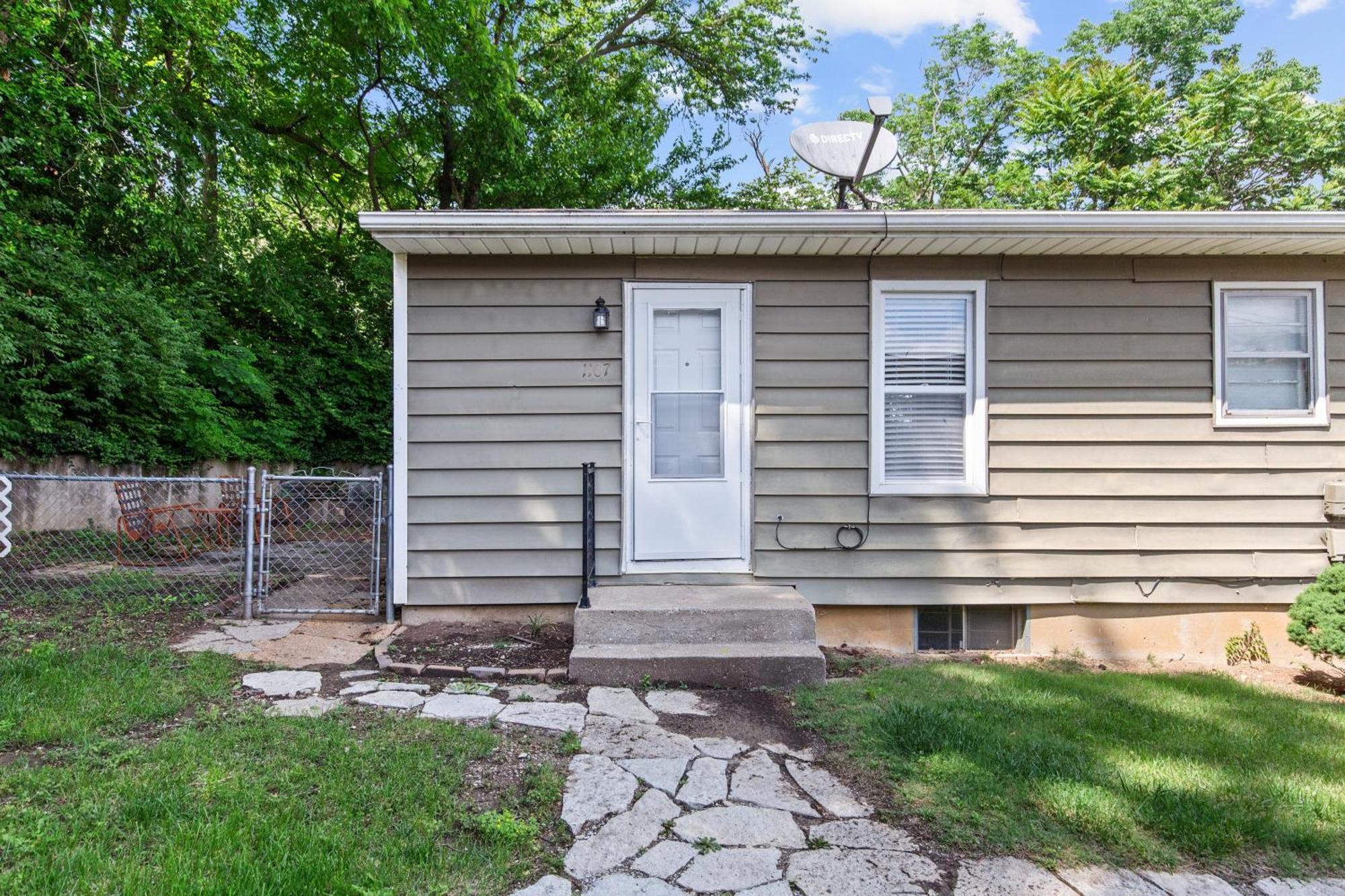 Ferienwohnung Duplex Hideaway In Saint Charles Mo Exterior foto